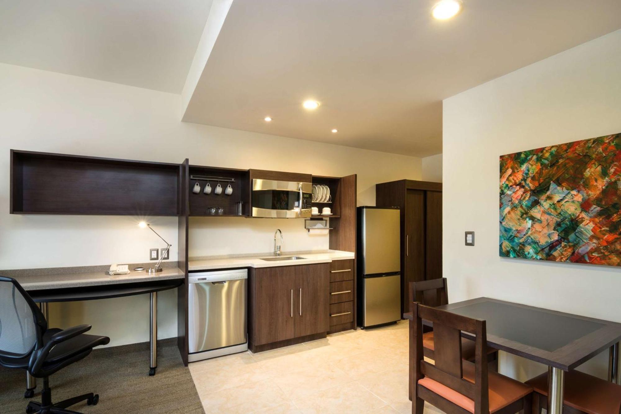 Homewood Suites By Hilton Queretaro Jurica Eksteriør billede